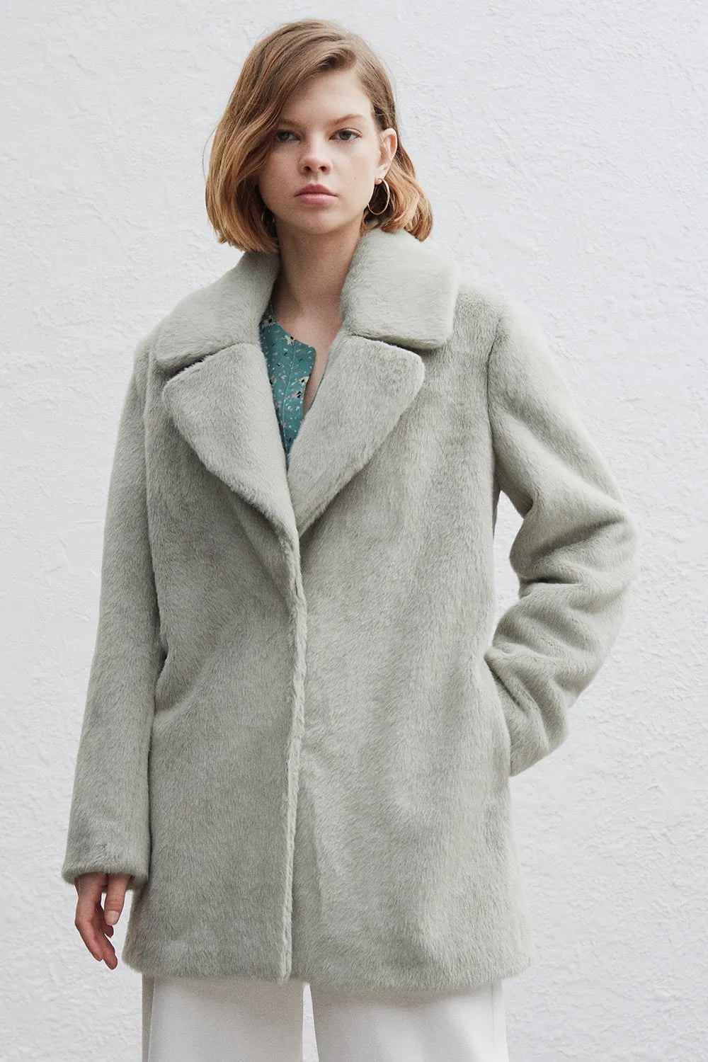 Evy Faux Fur Coat