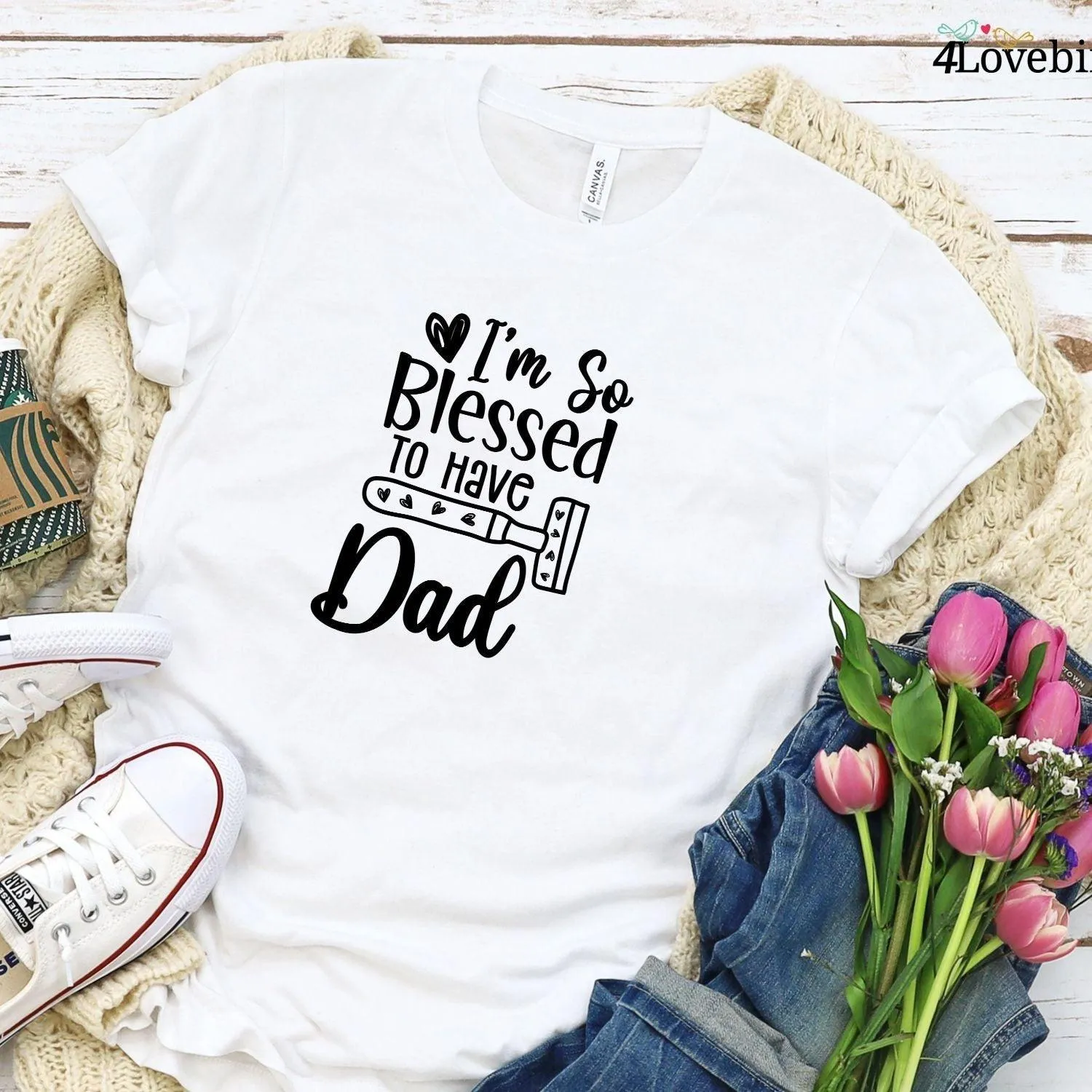 Matching Set: Dad/Mom Hoodie & Lovers T-shirt - Perfect Gift Idea for Couples & Parents!